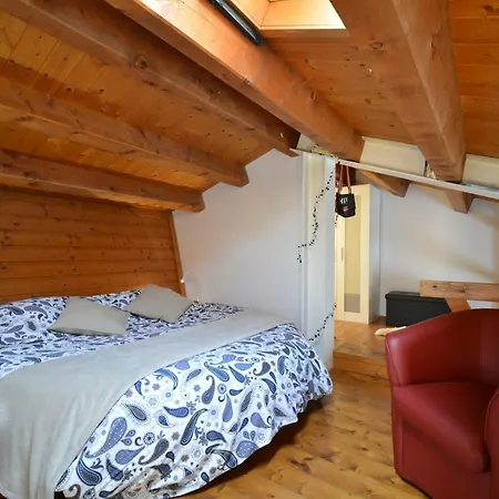 Chez La Reine - Daire *