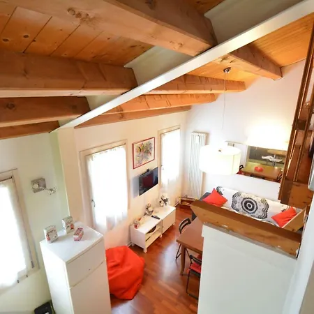 Daire Chez La Reine - *